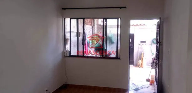 Casa com 2 Quartos para alugar, 54m² no Olinda, Nilópolis