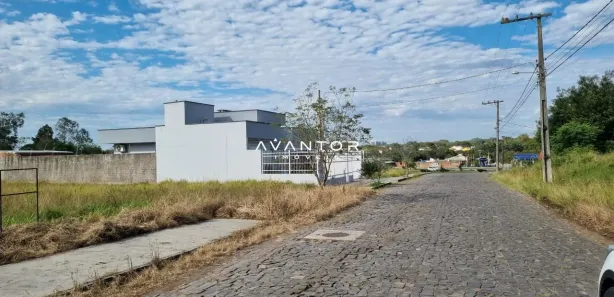 Terreno / Lote / Condomínio à venda, 503m² no Pé de Plátano, Santa Maria