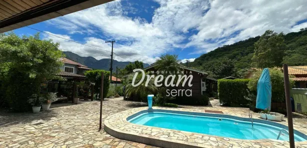 Casa de Condomínio com 4 Quartos à venda, 232m² no Cotia, Guapimirim