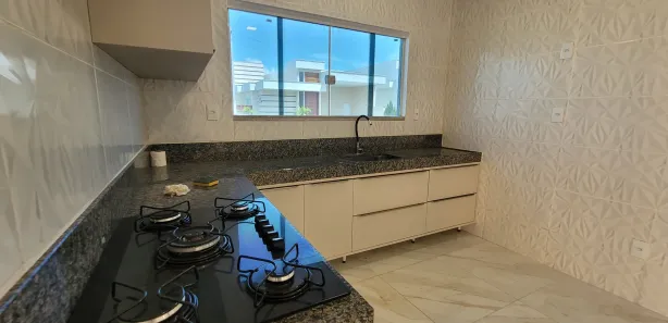 Casa com 3 Quartos para venda ou aluguel, 300m² no Parque das Nações, Parnamirim