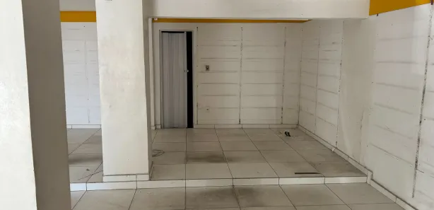 Loja / Salão / Ponto Comercial para alugar, 140m² no Cordeiro, Recife