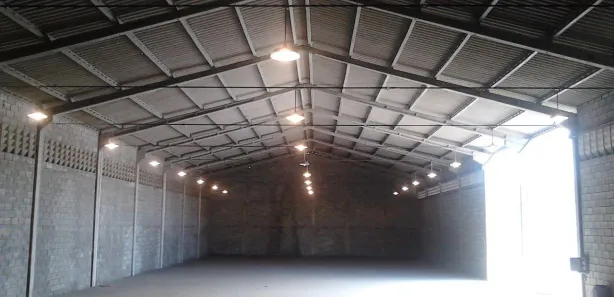 Galpão / Depósito / Armazém para alugar, 2715m² no BNH, Mesquita