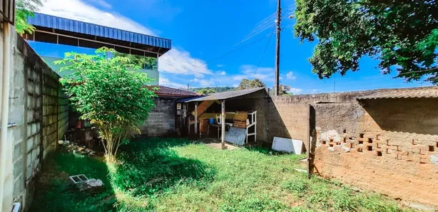 Galpão / Depósito / Armazém à venda, 100m² no Jardim Candelária, Divinópolis