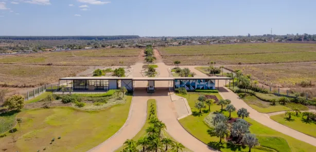 Terreno / Lote / Condomínio à venda, 703m² no Paranoá, Brasília