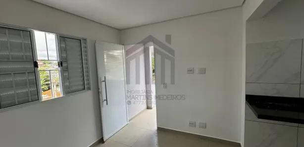 Casa com 1 Quarto para alugar, 30m² no Jardim Portela, Itapevi