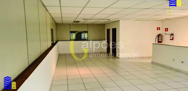 Galpão / Depósito / Armazém para alugar, 275m² no Vila Endres, Guarulhos