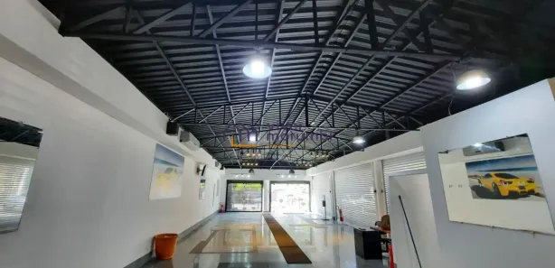 Galpão / Depósito / Armazém para alugar, 250m² no Morumbi, São Paulo