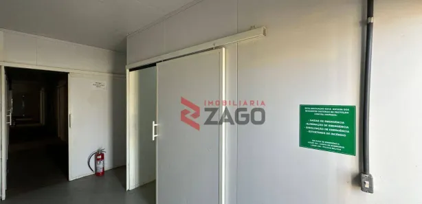 Galpão / Depósito / Armazém à venda, 281m² no Jardim Maracanã, Uberaba