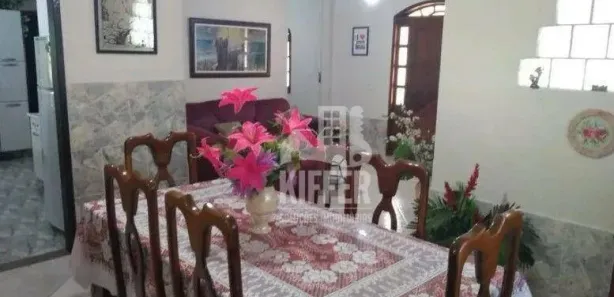 Casa com 5 Quartos à venda, 200m² no Badu, Niterói