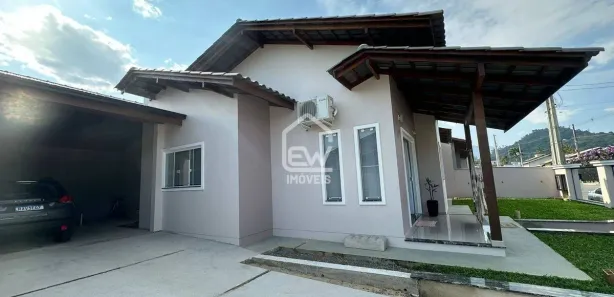 Casa com 3 Quartos à venda, 330m² no , Schroeder