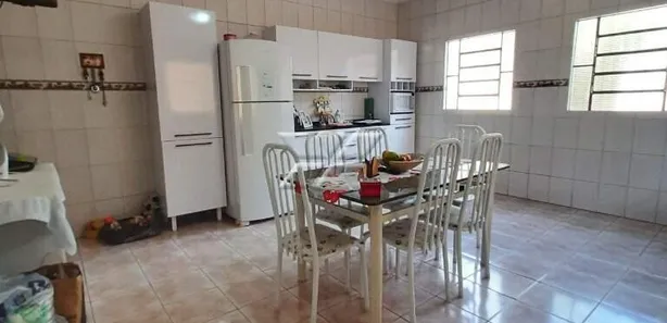 Casa com 4 Quartos à venda, 178m² no Centro, Santa Gertrudes