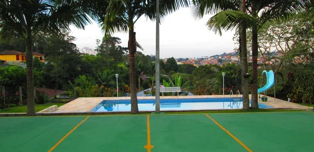 Fazenda / Sítio / Chácara com 6 Quartos à venda, 1650m² no Refúgio da Serra, Itapecerica da Serra