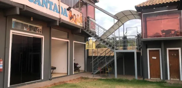 Loja / Salão / Ponto Comercial à venda, 720m² no Floresta Encantada, Esmeraldas