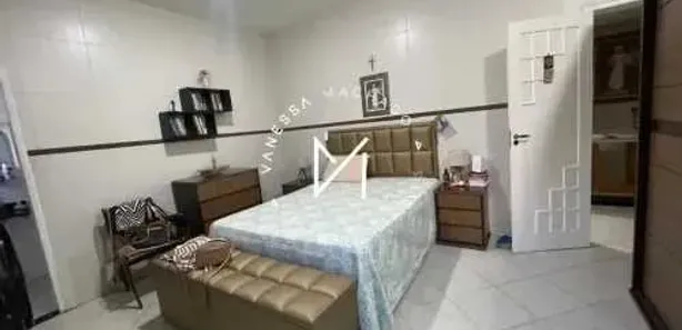 Casa com 6 Quartos à venda, 400m² no Jabotiana, Aracaju