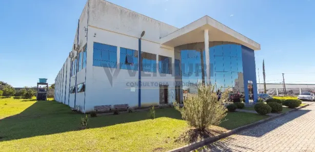 Galpão / Depósito / Armazém à venda, 2434m² no Costeira, São José dos Pinhais