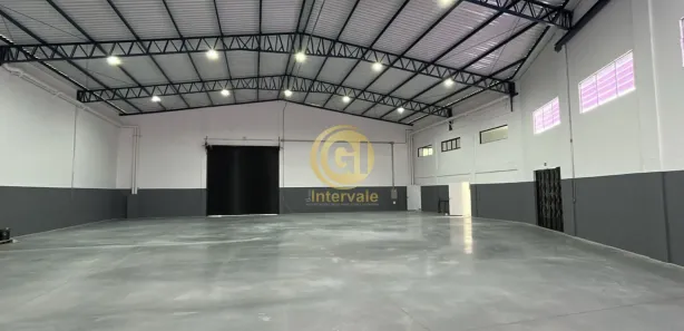 Galpão / Depósito / Armazém com 2 Quartos para alugar, 750m² no Jardim Rio Comprido, Jacareí