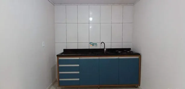Casa com 2 Quartos para alugar, 85m² no Passo dos Fortes, Chapecó