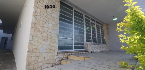 Casa Comercial para alugar, 280m² no Jardim Santista, Mogi das Cruzes