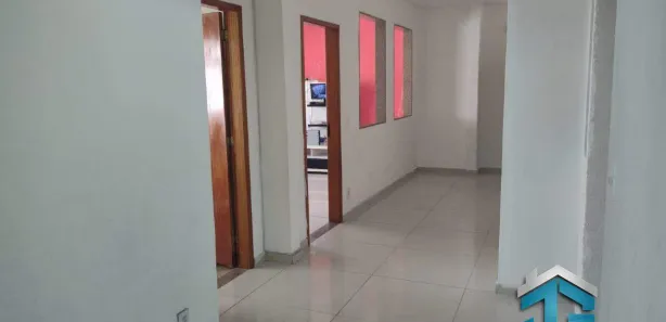 Casa Comercial à venda, 2m² no Coelho, São Gonçalo