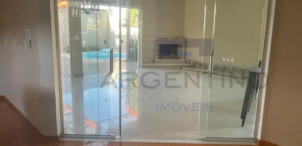 Sobrado com 4 Quartos para venda ou aluguel, 281m² no Vila Nova Socorro, Mogi das Cruzes