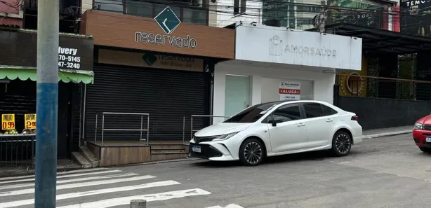 Casa Comercial com 16 Quartos para alugar, 524m² no Centro, Nova Iguaçu