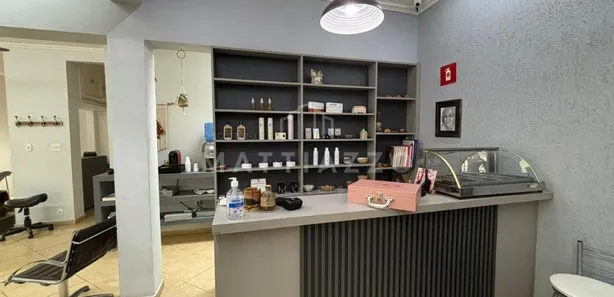 Loja / Salão / Ponto Comercial à venda, 241m² no Centro, Limeira
