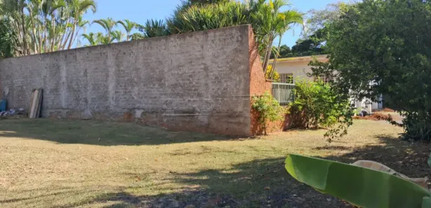 Loja / Salão / Ponto Comercial para alugar, 385m² no Vila Sedenho, Araraquara