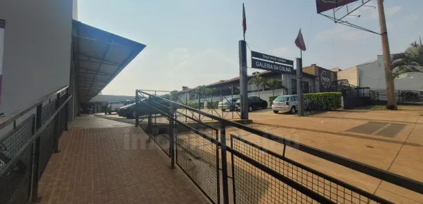 Loja / Salão / Ponto Comercial para alugar, 51m² no Chácara Braz Miraglia, Jaú