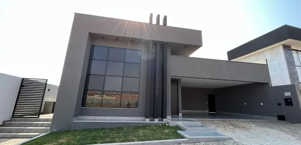 Casa de Condomínio com 4 Quartos à venda, 215m² no Jardim dos Ipês, Caldas Novas
