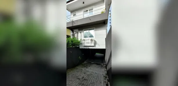 Casa de Condomínio com 3 Quartos à venda, 141m² no Santa Cândida, Curitiba