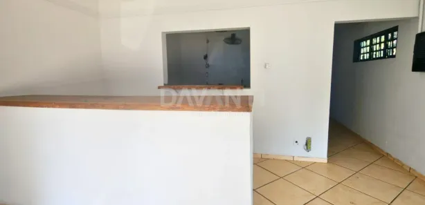 Prédio Inteiro com 2 Quartos para alugar, 276m² no Jardim IK I, Jaguariúna