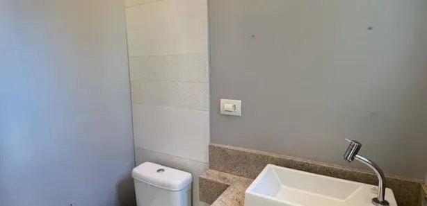Casa de Condomínio com 4 Quartos para venda ou aluguel, 150m² no Jardim Villaça, São Roque