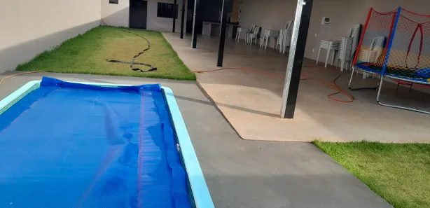 Loja / Salão / Ponto Comercial com 1 Quarto à venda, 170m² no Mansour III, Uberlândia
