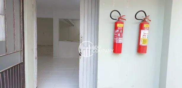 Conjunto Comercial / Sala para alugar, 60m² no Centro, Irati