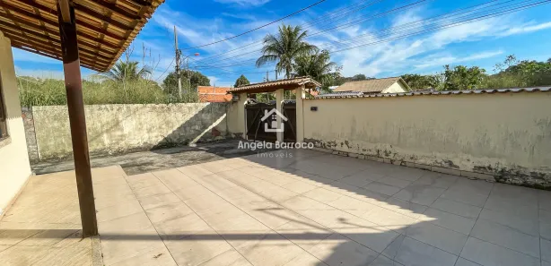 Casa com 2 Quartos para alugar, 91m² no Jardim Atlântico Central (Itaipuaçu), Maricá