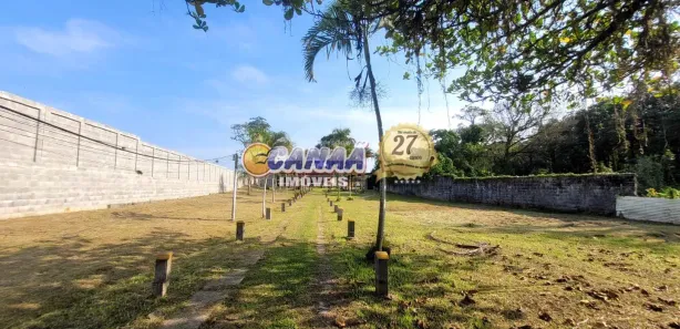 Fazenda / Sítio / Chácara com 5 Quartos à venda, 195m² no , Mongaguá