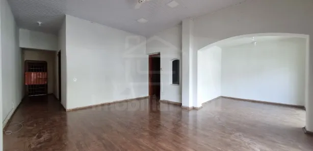 Loja / Salão / Ponto Comercial para alugar, 50m² no Chácara Braz Miraglia, Jaú