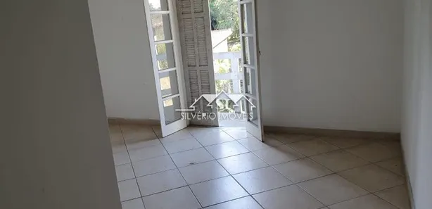 Casa com 5 Quartos à venda, 600m² no Independência, Petrópolis