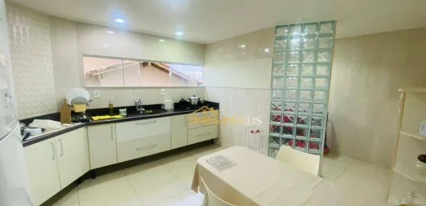 Apartamento com 3 Quartos para alugar, 103m² no Recreio, Rio das Ostras