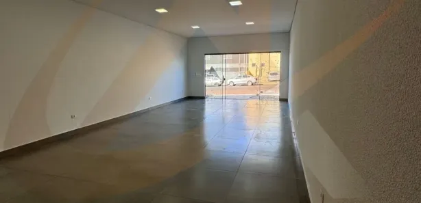 Loja / Salão / Ponto Comercial para alugar, 60m² no Jardim Petrópolis, Arapongas
