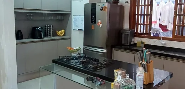Casa de Vila com 3 Quartos à venda, 150m² no Loteamento Villa Branca, Jacareí