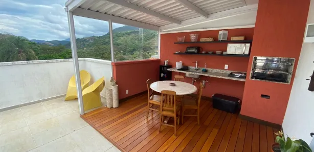 Cobertura com 4 Quartos à venda, 178m² no Itaipava, Petrópolis