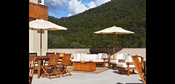 Cobertura com 3 Quartos à venda, 170m² no Itaipava, Petrópolis