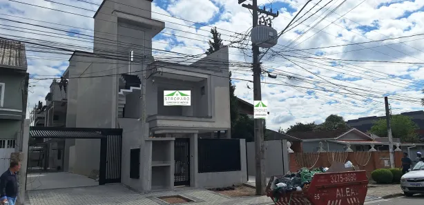 Sobrado com 3 Quartos à venda, 148m² no Hauer, Curitiba