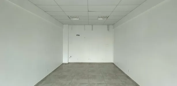 Conjunto Comercial / Sala para alugar, 40m² no Centro, Chapecó