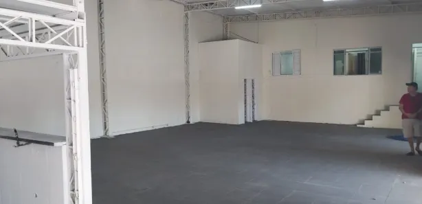Galpão / Depósito / Armazém à venda, 410m² no Bosque da Saúde, São Paulo
