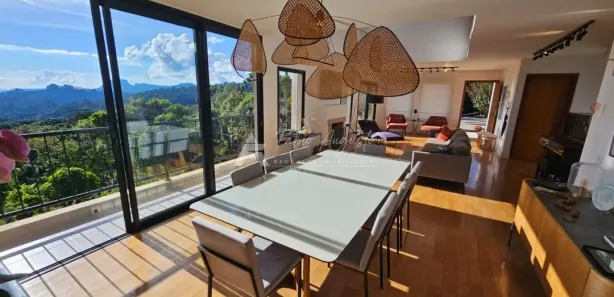 Casa de Condomínio com 4 Quartos à venda, 270m² no Alto da Boa Vista, Campos do Jordão
