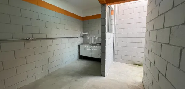 Galpão / Depósito / Armazém para alugar, 357m² no Vila São Paulo, Mogi das Cruzes