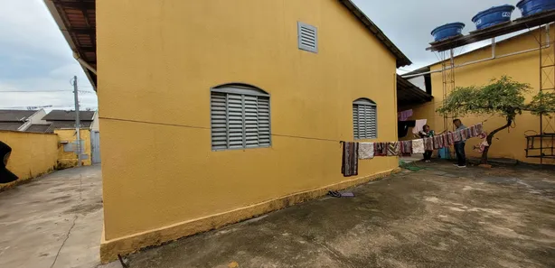Prédio Inteiro com 4 Quartos à venda, 400m² no Jardim Bela Vista - Continuação, Aparecida de Goiânia