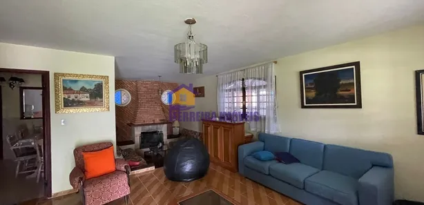 Fazenda / Sítio / Chácara com 4 Quartos para alugar, 2250m² no Curral, Ibiúna